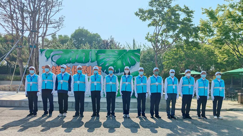 “假期有我丨美好春天”志愿者倾情服务五一假期